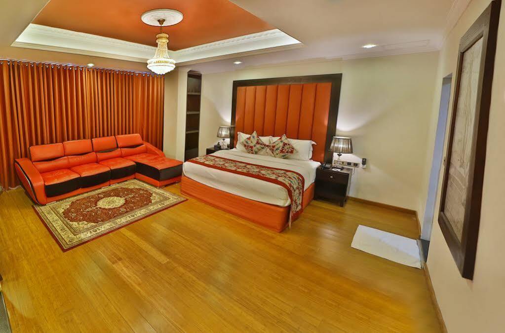 Hotel Earl'S Red Colombo Exterior foto